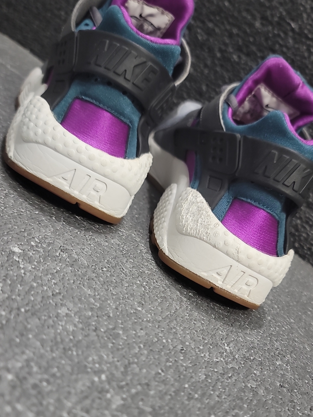๐ฅ Nike Wmns Air Huarache Run ๐ฅ "Dark Teal" Wmns 7.5 Fast Shipping - Picture 15 of 15